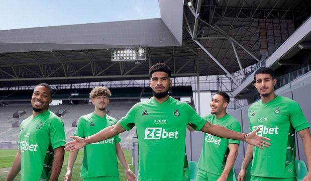 法国杯倒计时，深圳男篮今夜外线爆发，细节引发关注，目标明确，年轻球员得到机会的简单介绍-s15全球总决赛